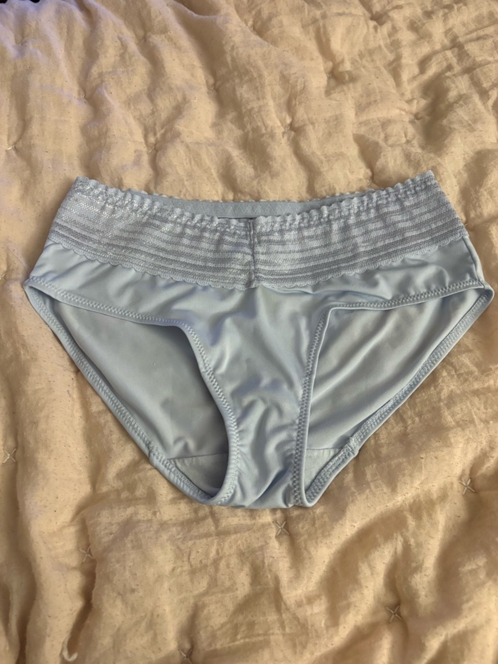 Warner’s Women’s Hipster No Pinching No Problems Blue Panties